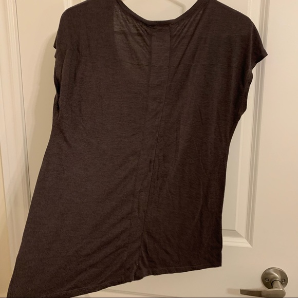 Cute tee - Picture 2 of 3